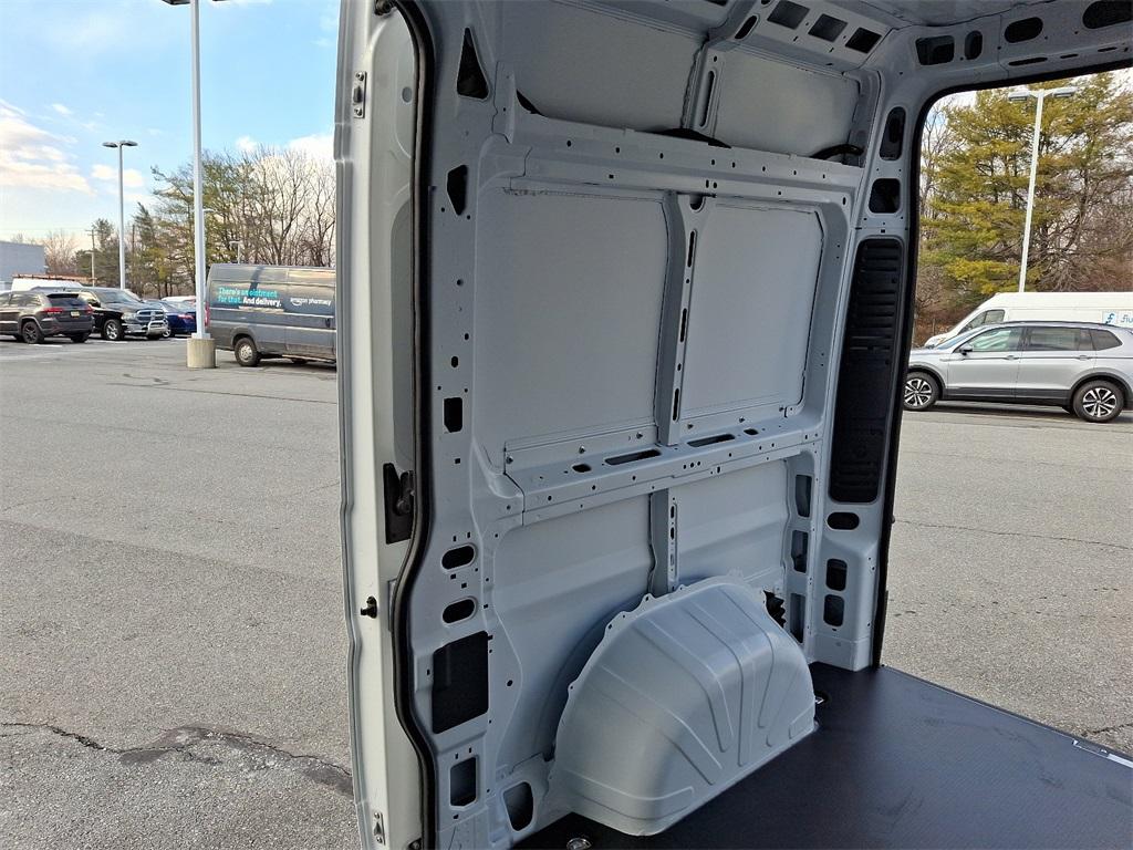 2025 Ram ProMaster 1500 Base - Photo 18