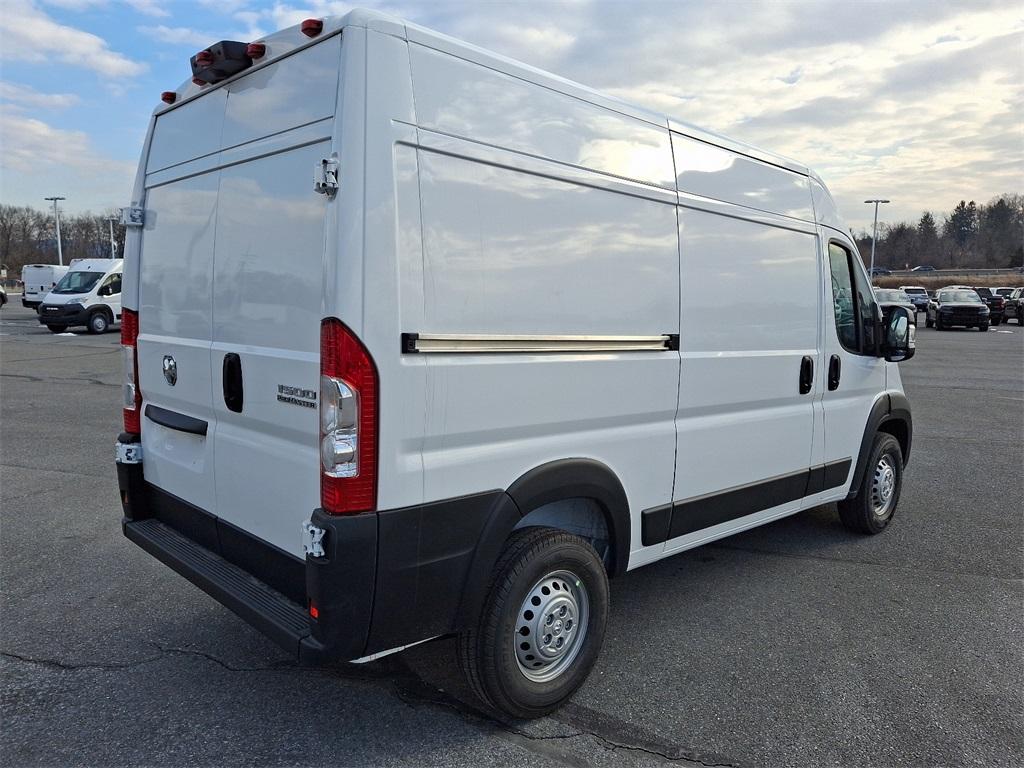 2025 Ram ProMaster 1500 Base - Photo 4