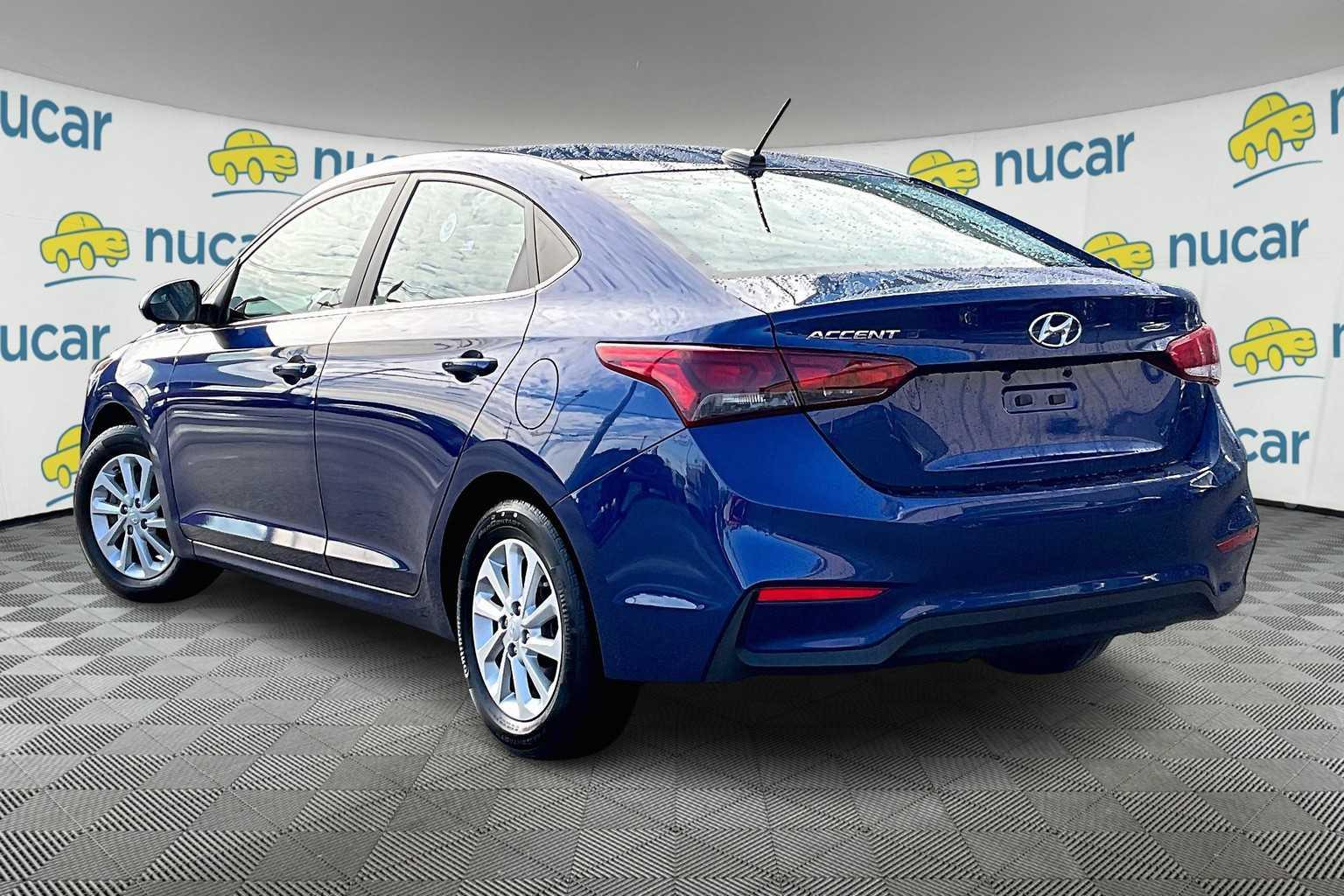 2022 Hyundai Accent SEL - Photo 4