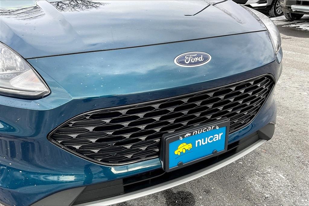 2020 Ford Escape SE Sport Hybrid - Photo 29