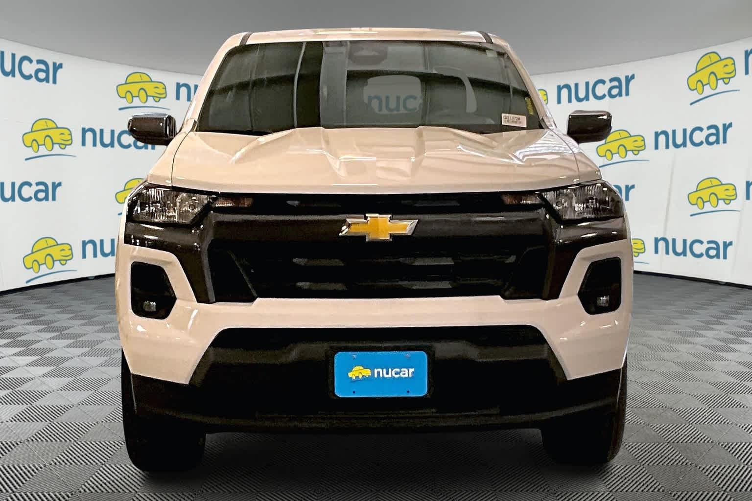 2023 Chevrolet Colorado 4WD LT Crew Cab - Photo 2