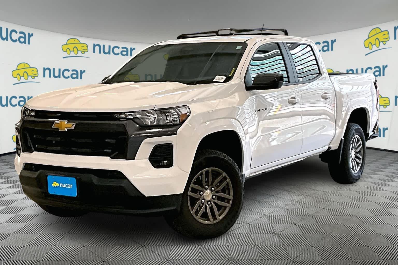 2023 Chevrolet Colorado 4WD LT Crew Cab - Photo 3