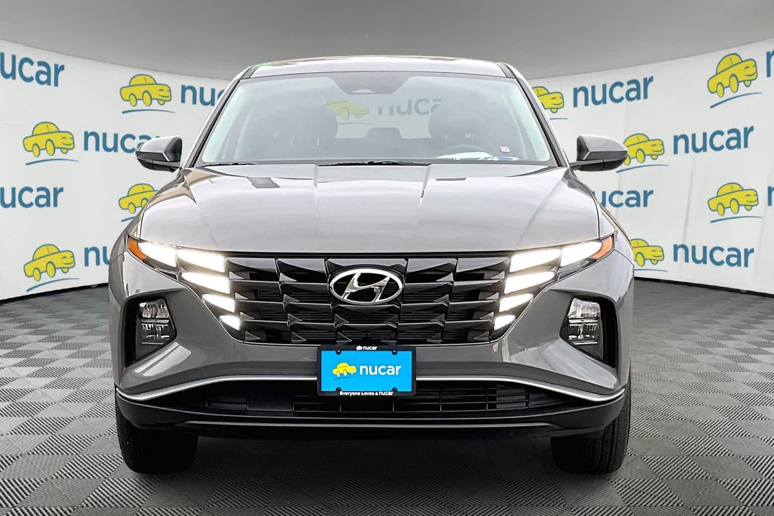 2024 Hyundai Tucson SE - Photo 2