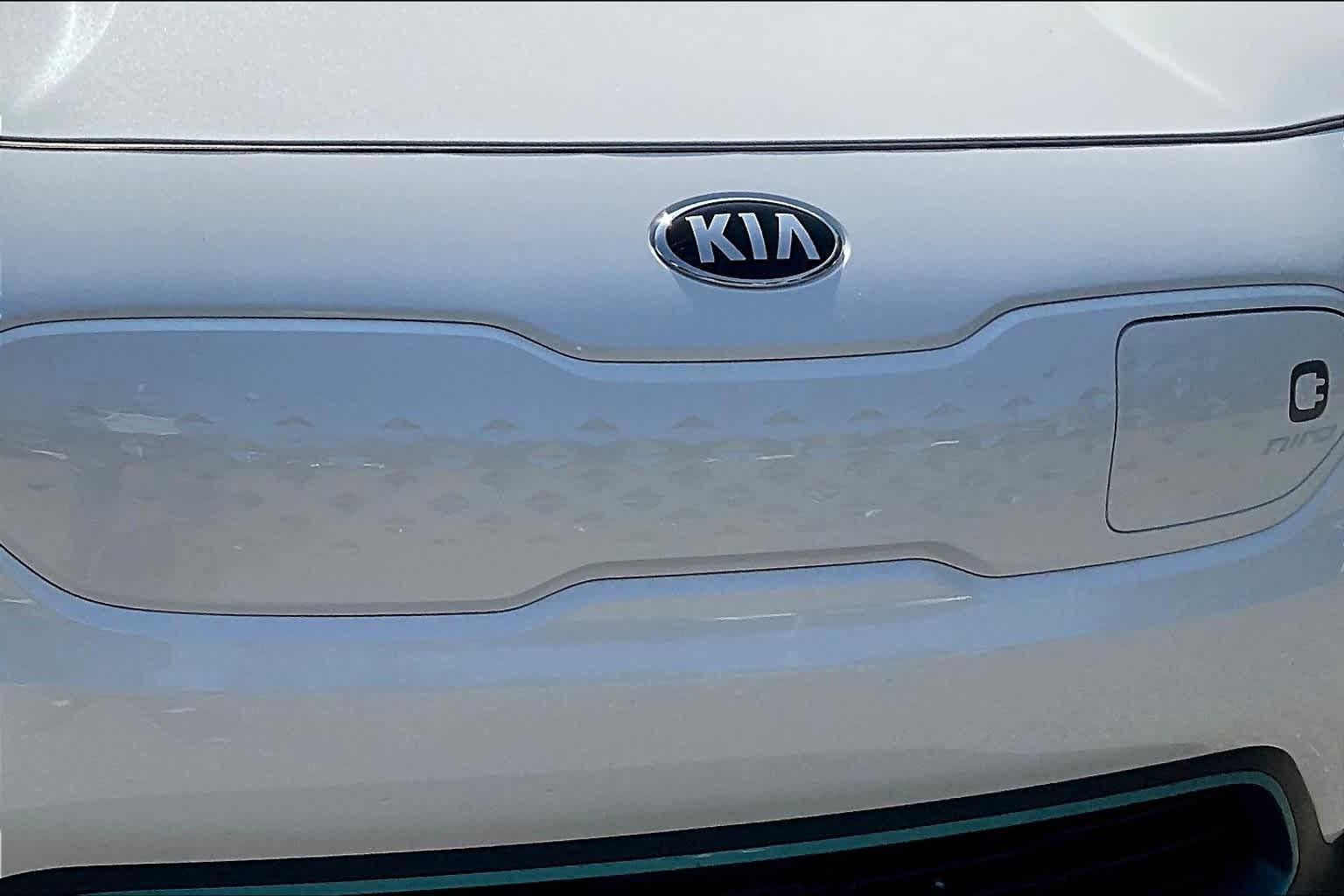 2020 Kia Niro EV EX Premium - Photo 25