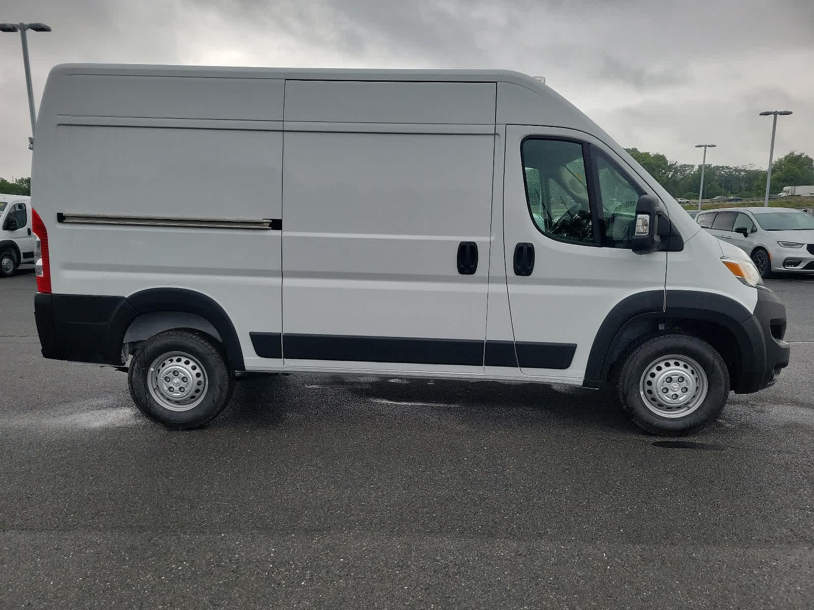 2024 Ram ProMaster Tradesman - Photo 5