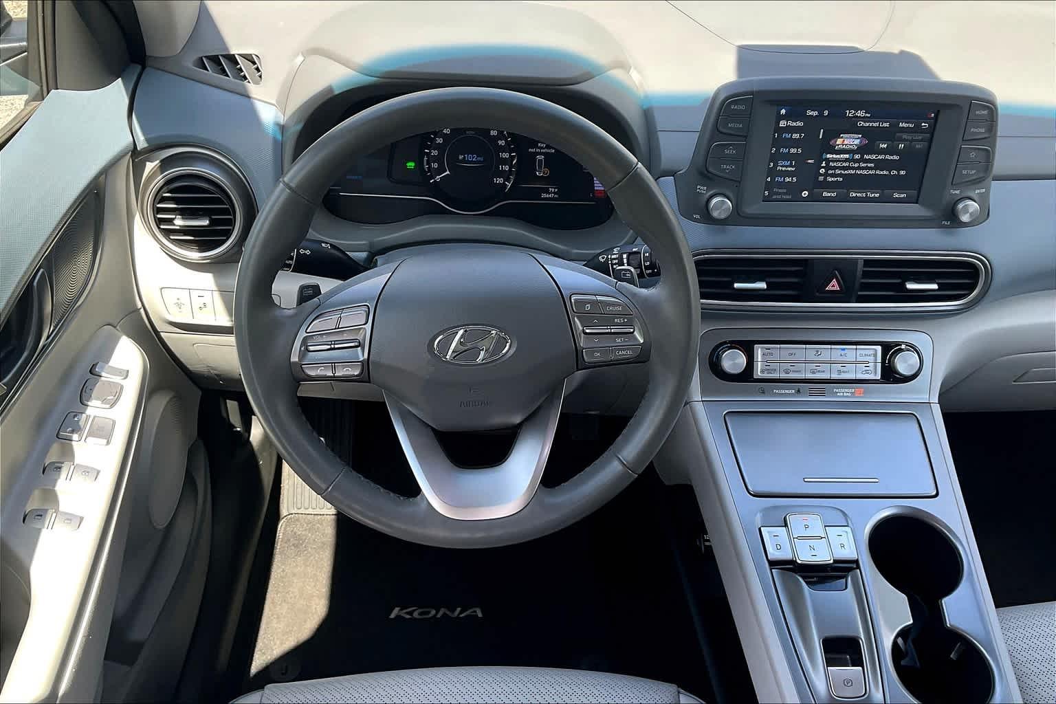 2021 Hyundai Kona Electric Limited - Photo 17