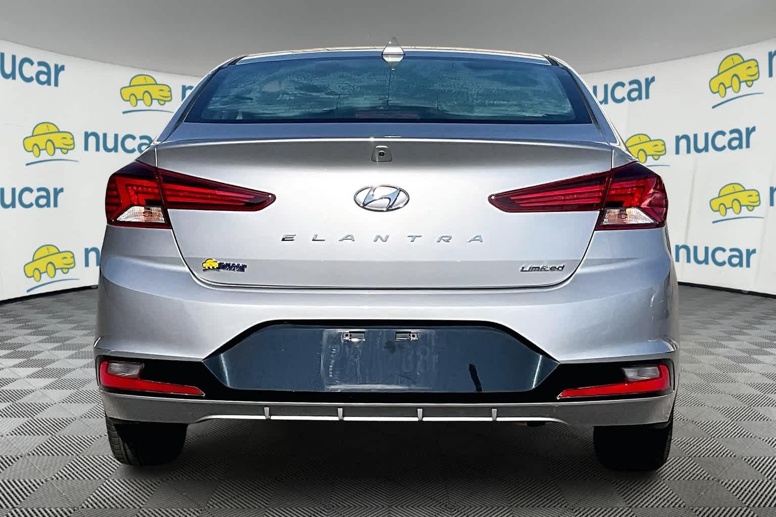 2020 Hyundai Elantra Limited - Photo 5