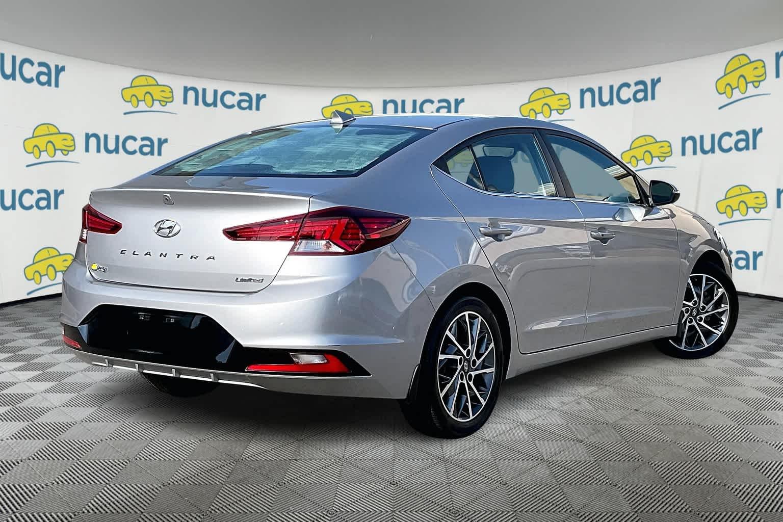 2020 Hyundai Elantra Limited - Photo 6