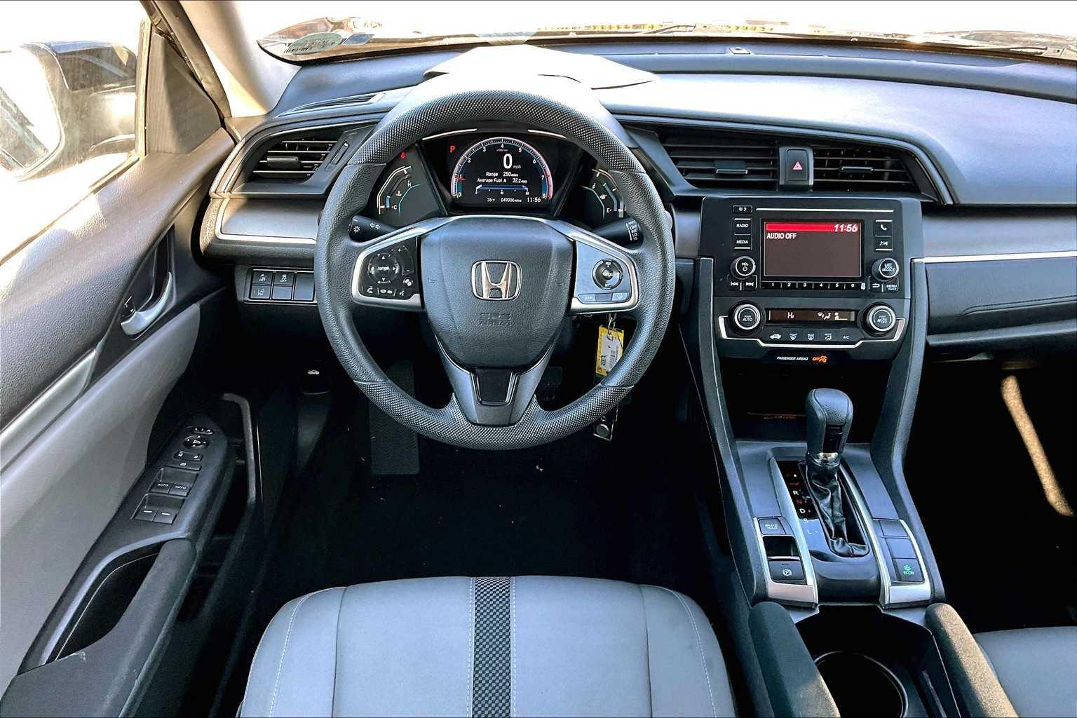 2019 Honda Civic LX - Photo 17