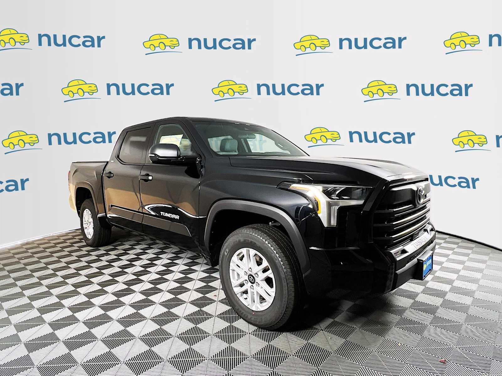 2025 Toyota Tundra SR5 CrewMax 5.5 Bed