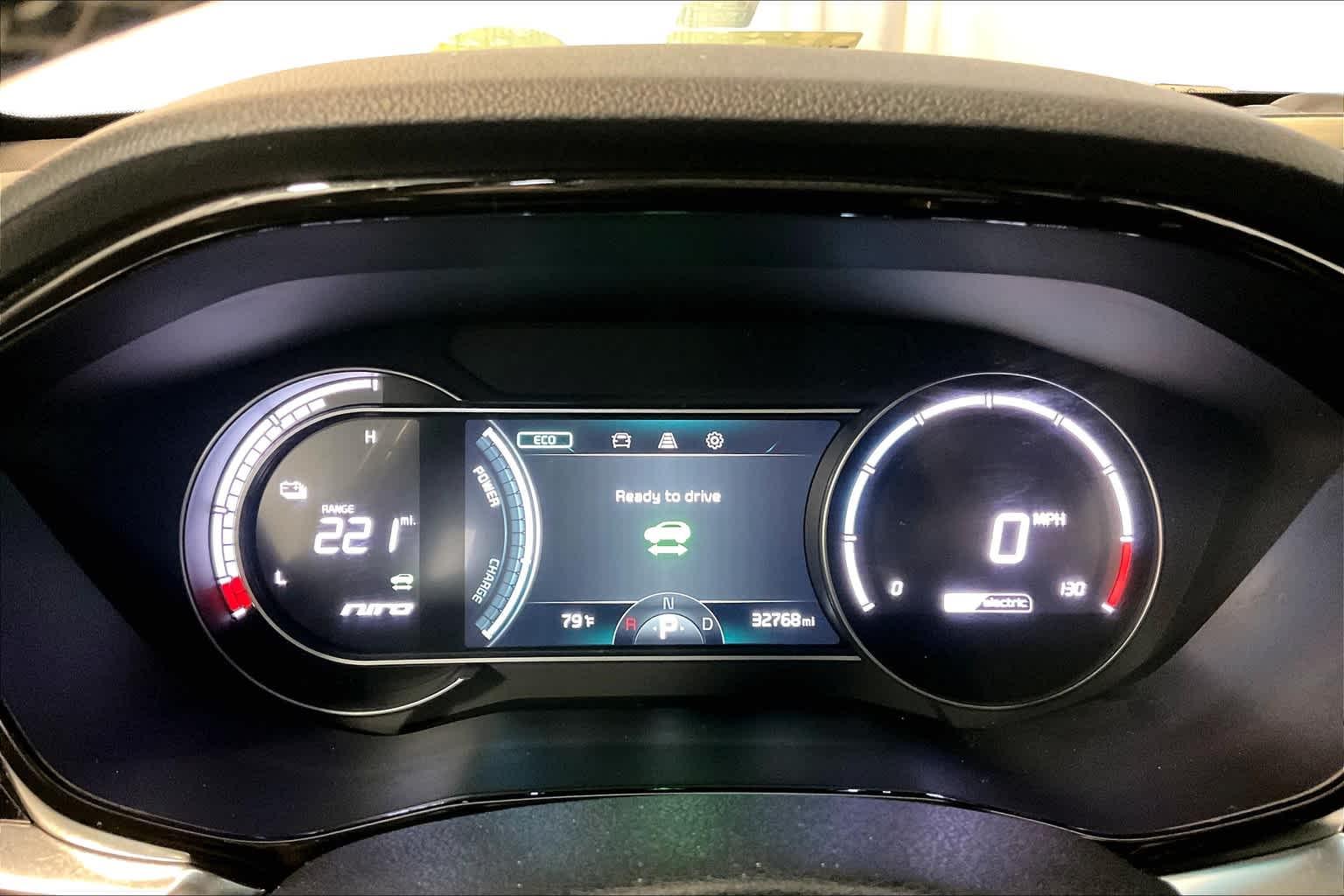 2021 Kia Niro EV EX - Photo 24