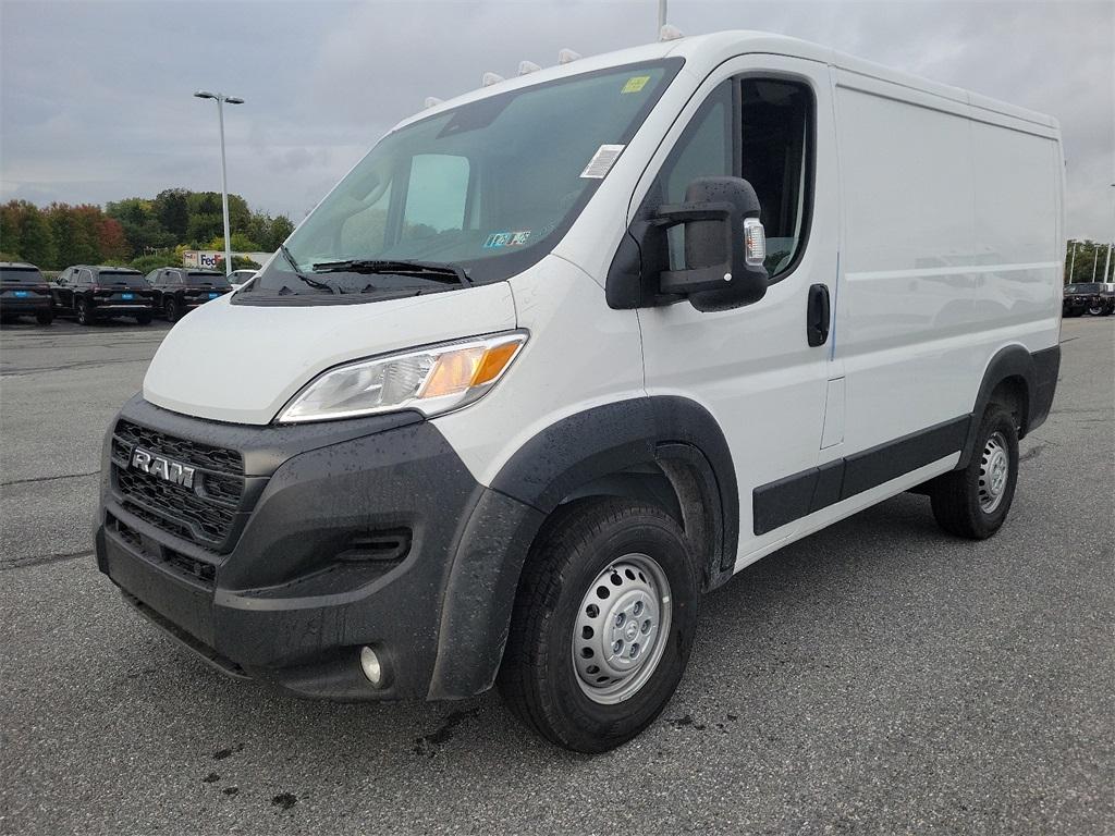 2024 Ram ProMaster 1500 Low Roof - Photo 2