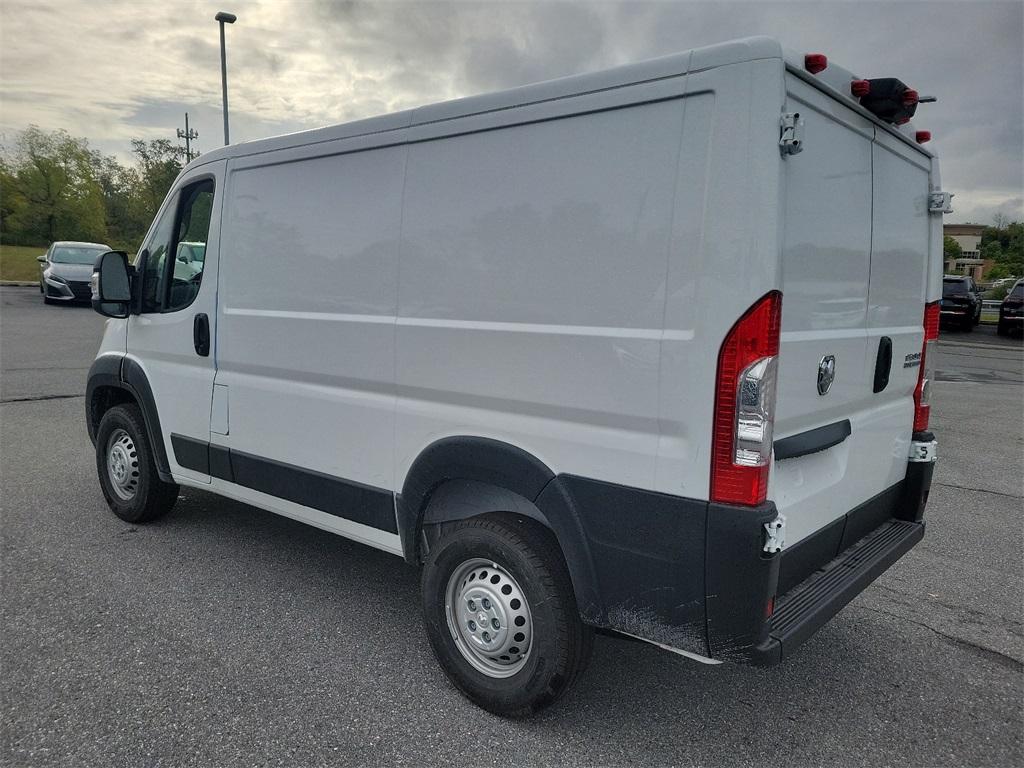 2024 Ram ProMaster 1500 Low Roof - Photo 3