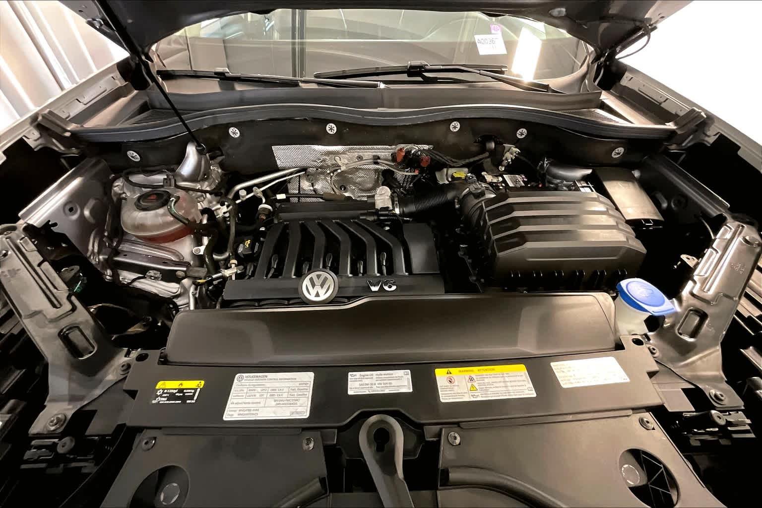 2021 Volkswagen Atlas 3.6L V6 SE w/Technology - Photo 31