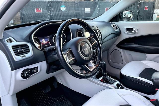 2020 Jeep Compass Latitude - Photo 14