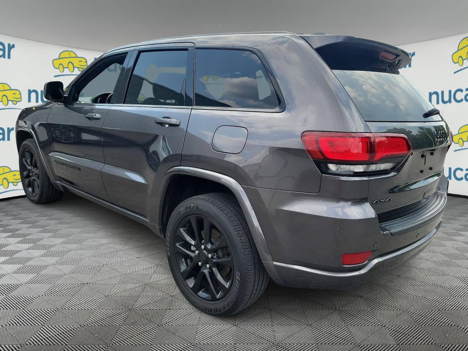 2021 Jeep Grand Cherokee Laredo X - Photo 4