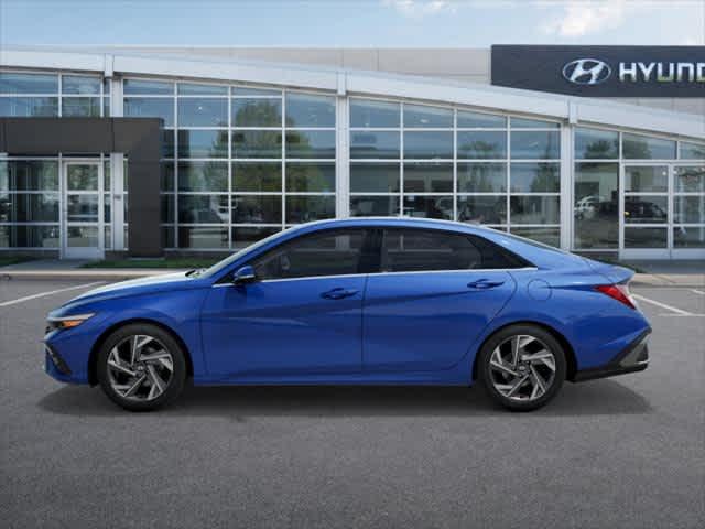 2025 Hyundai Elantra Limited - Photo 3