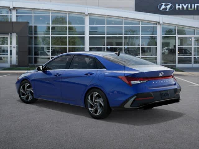 2025 Hyundai Elantra Limited - Photo 5