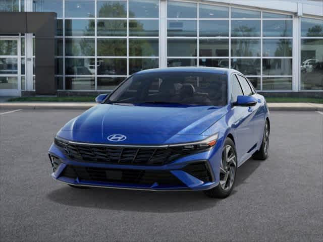 2025 Hyundai Elantra Limited - Photo 6