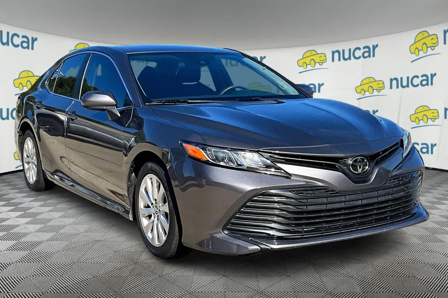 2020 Toyota Camry LE - Photo 1