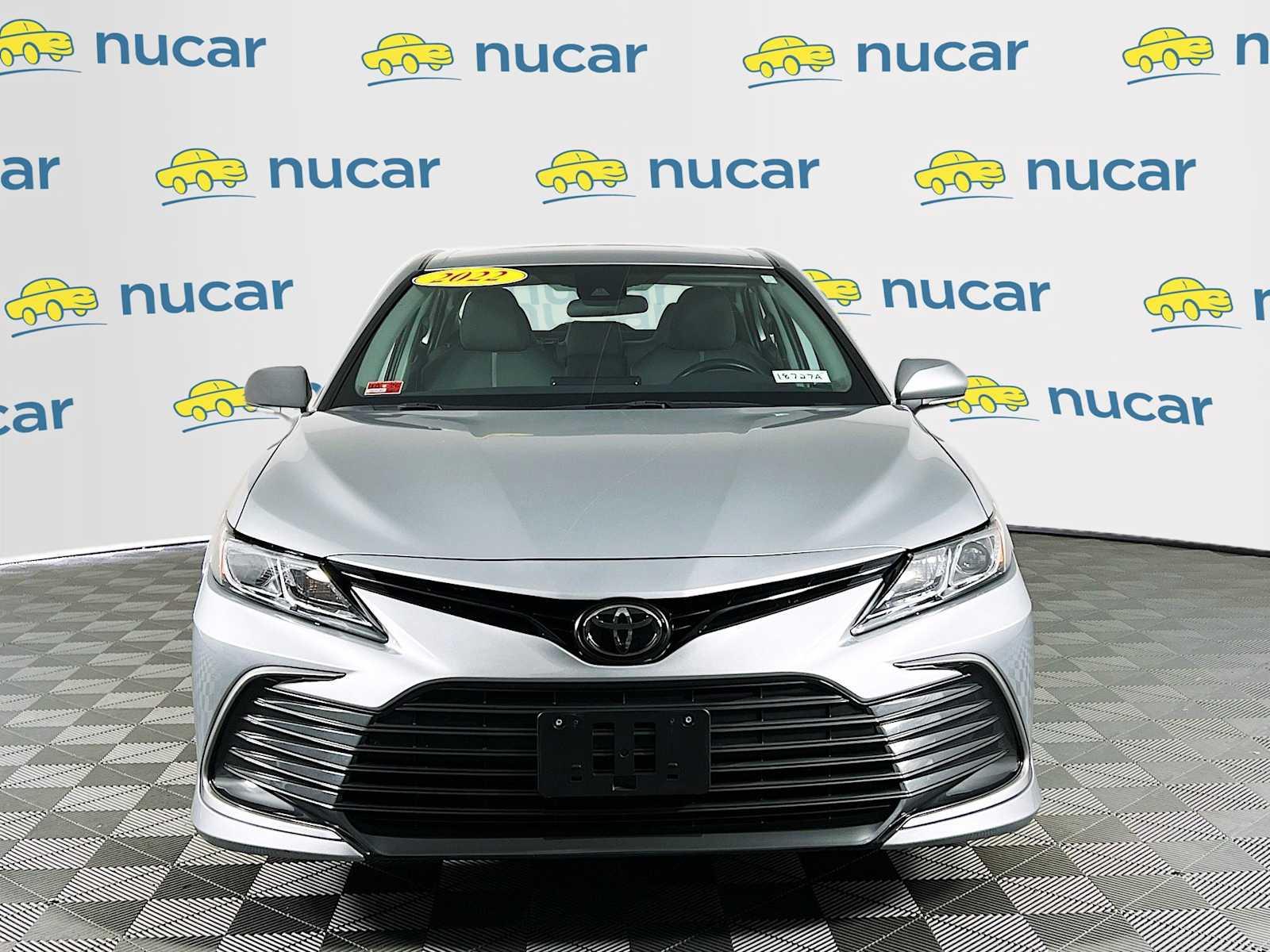 2022 Toyota Camry LE - Photo 2