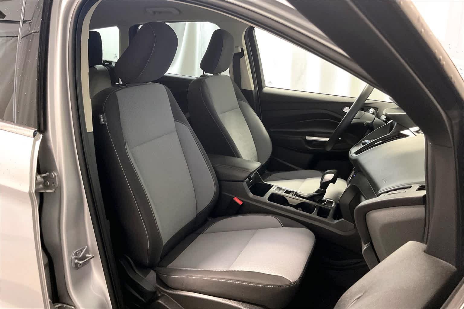 2019 Ford Escape SE - Photo 11