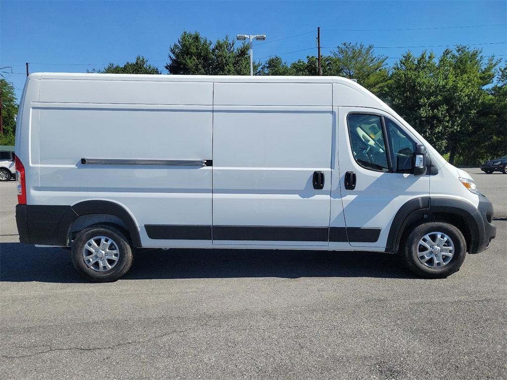 2024 Ram ProMaster 2500 High Roof - Photo 5