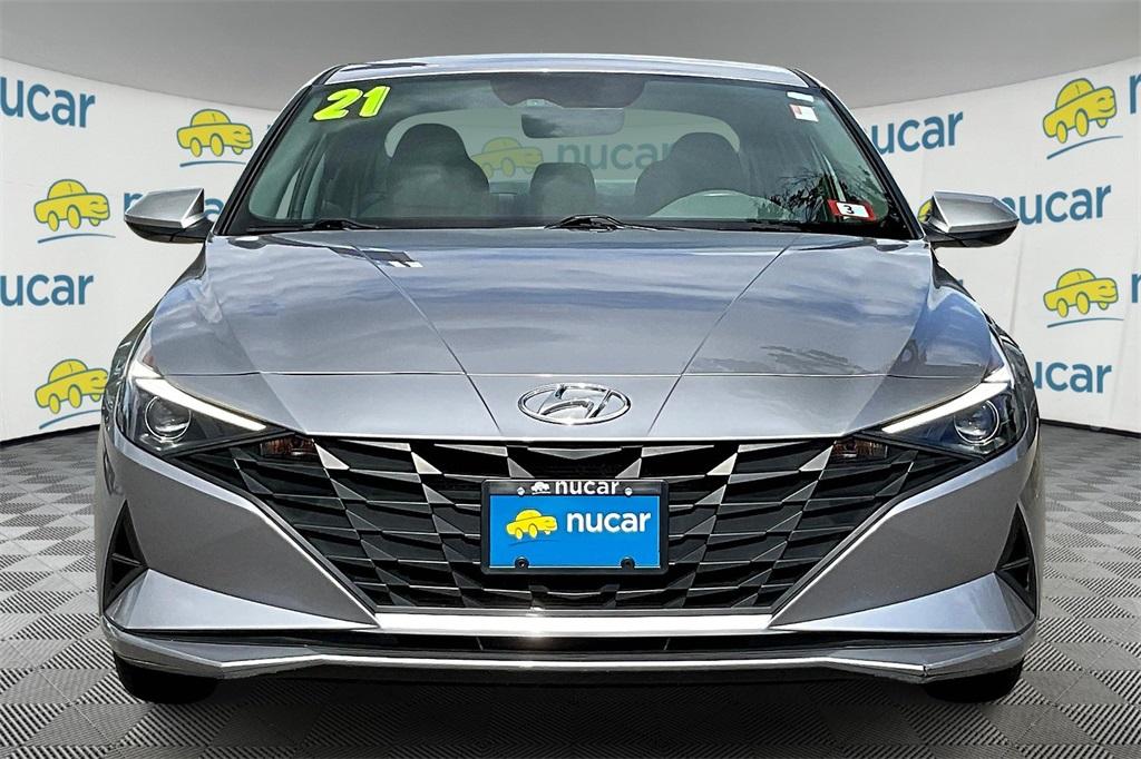 2021 Hyundai Elantra SE - Photo 2