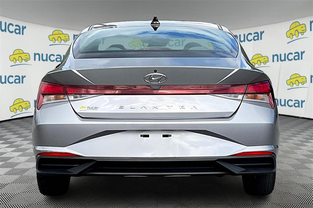 2021 Hyundai Elantra SE - Photo 5