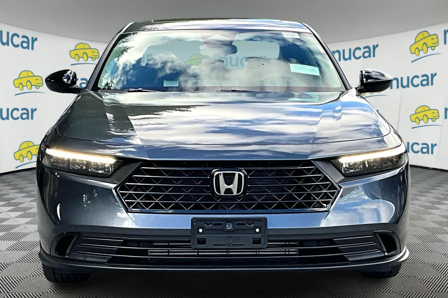 2025 Honda Accord SE - Photo 2