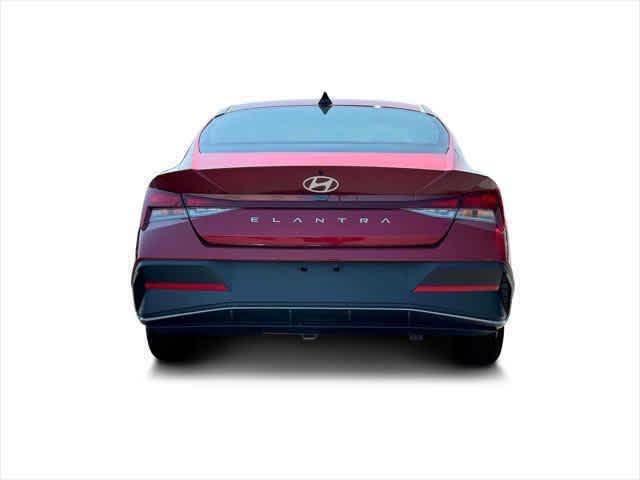 2025 Hyundai Elantra SE - Photo 7