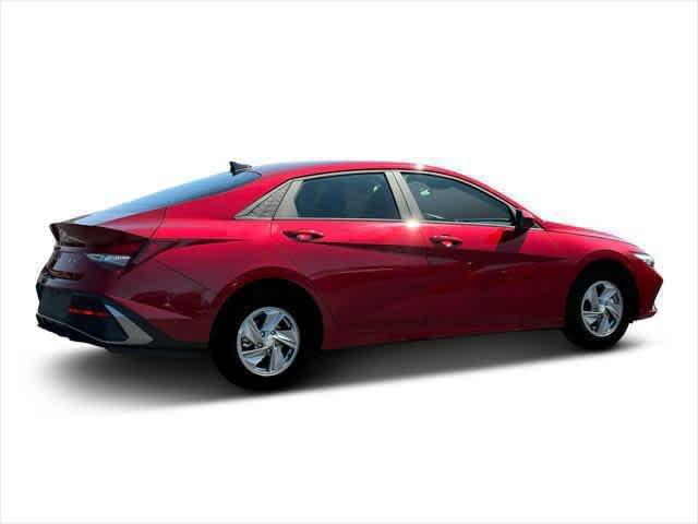 2025 Hyundai Elantra SE - Photo 9