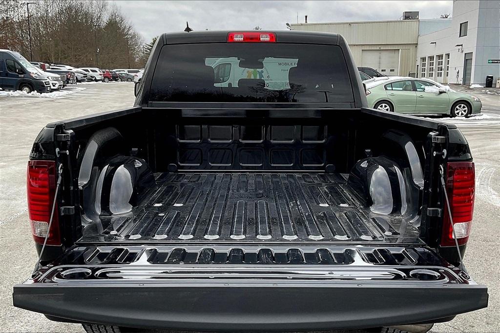 2021 Ram 1500 Classic Warlock - Photo 64