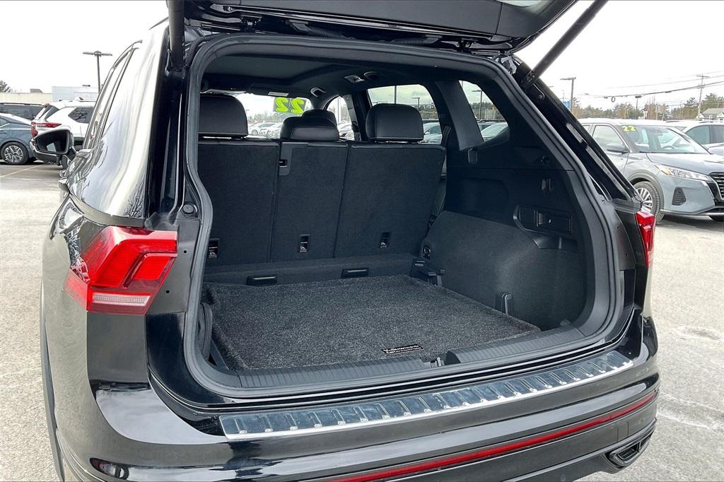 2022 Volkswagen Tiguan 2.0T SE R-Line Black - Photo 35