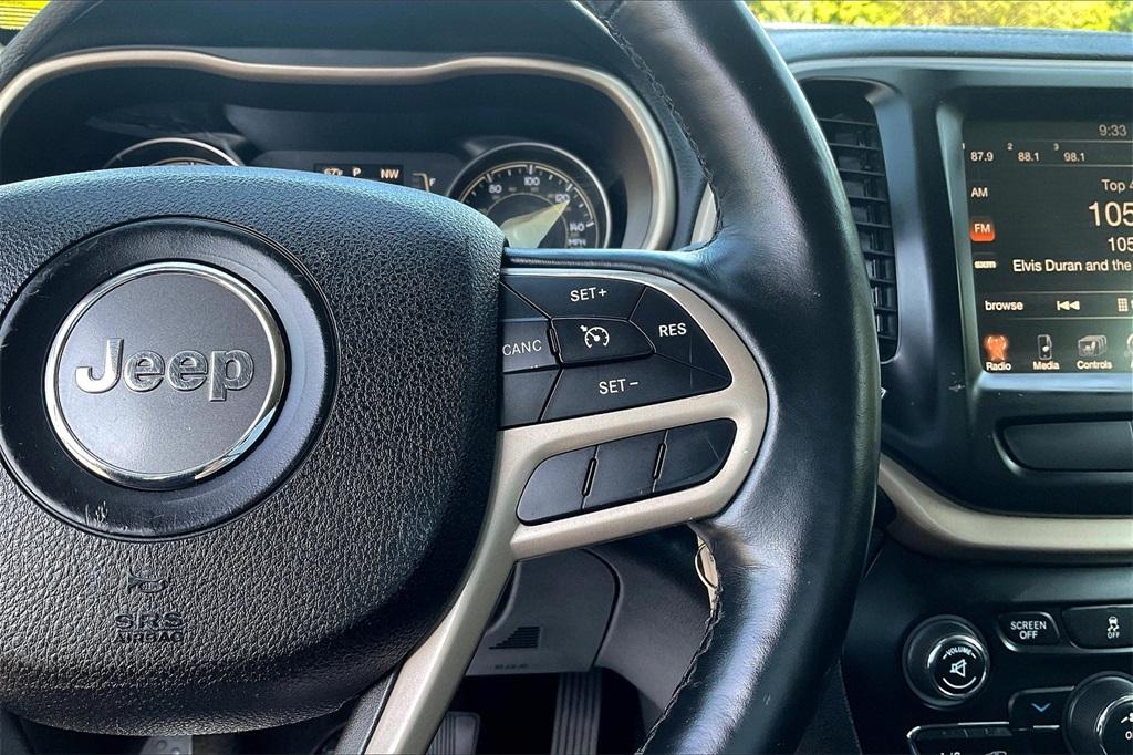 2017 Jeep Cherokee Latitude - Photo 9