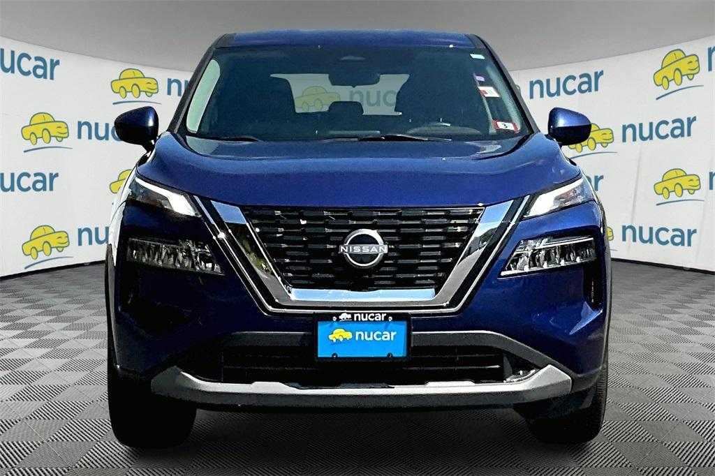 2023 Nissan Rogue SV - Photo 2