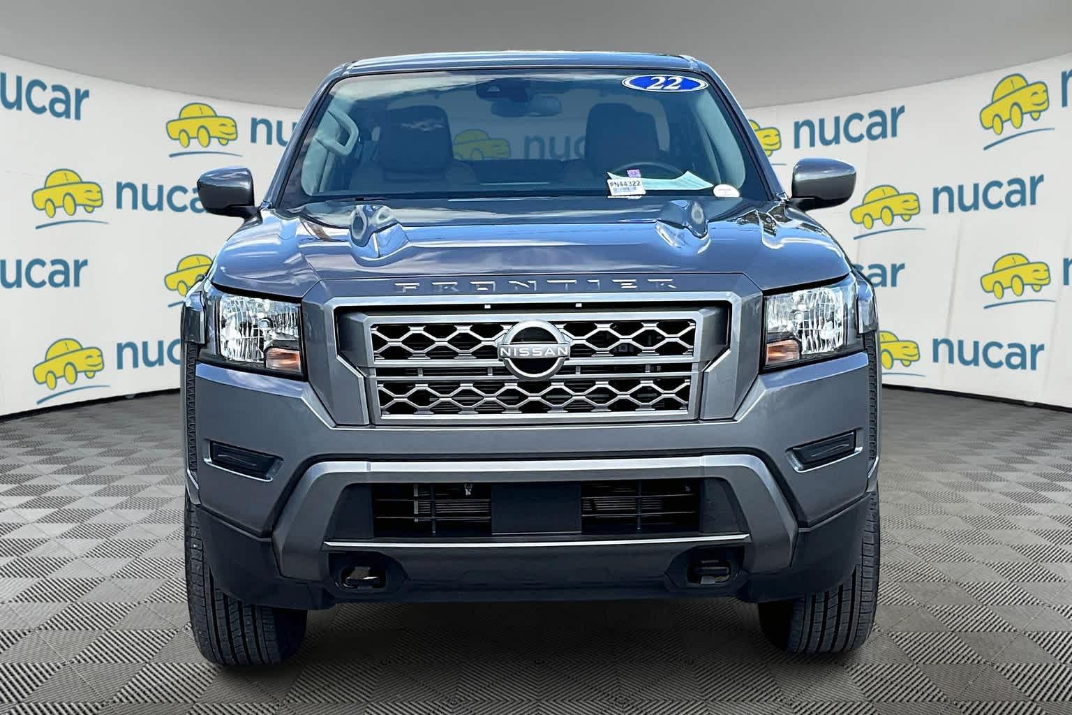 2022 Nissan Frontier SV Crew Cab 4x4 Auto - Photo 2