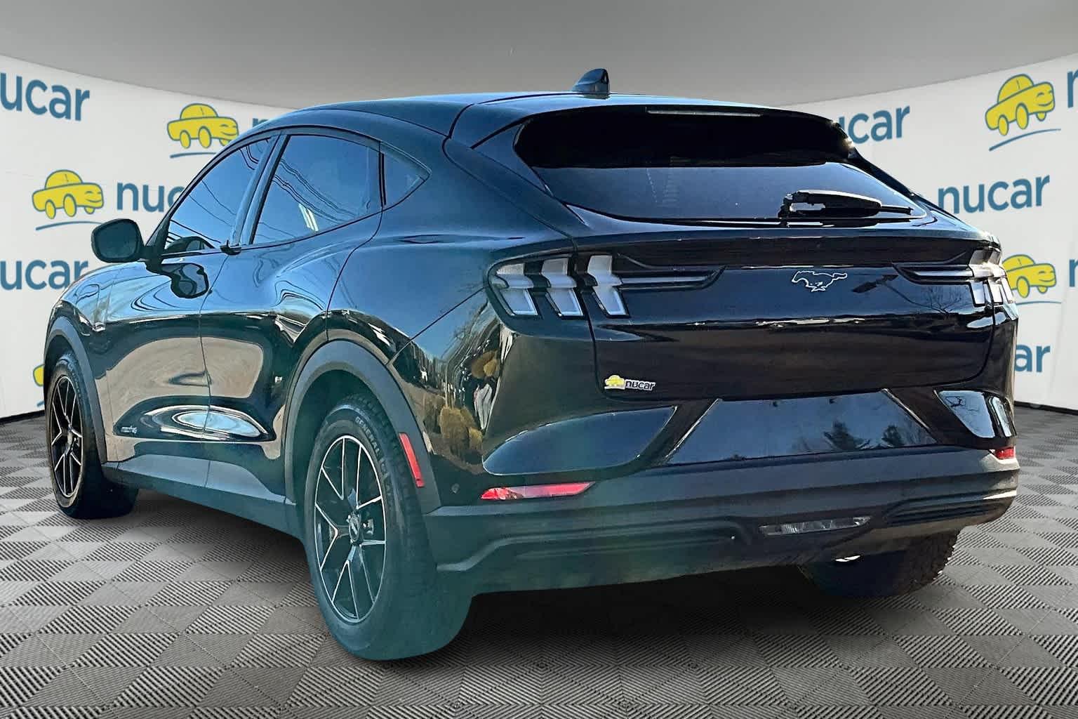 2021 Ford Mustang Mach-E Select - Photo 4