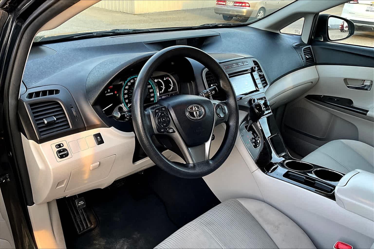 2015 Toyota Venza LE - Photo 8