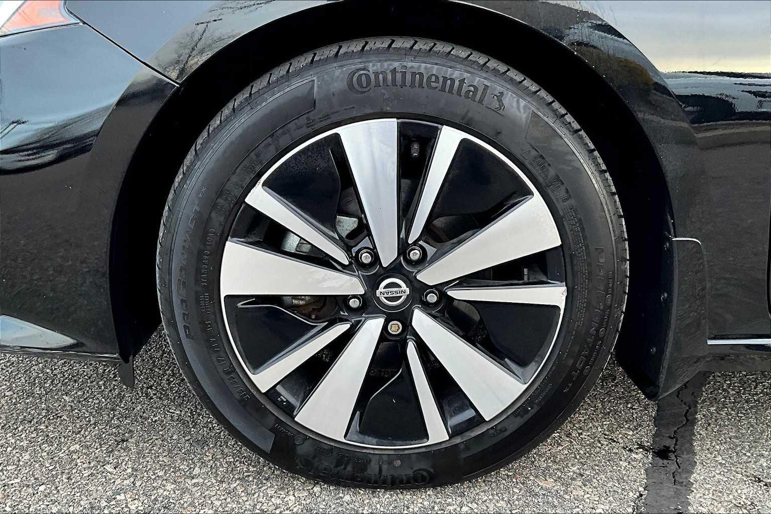 2022 Nissan Altima 2.5 SV - Photo 7