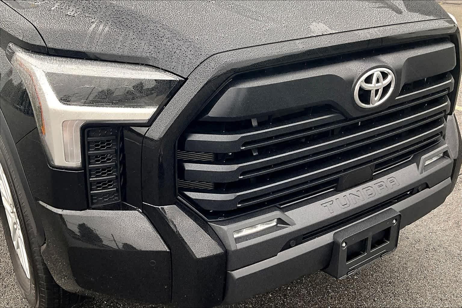 2022 Toyota Tundra SR5 CrewMax 5.5 Bed - Photo 32