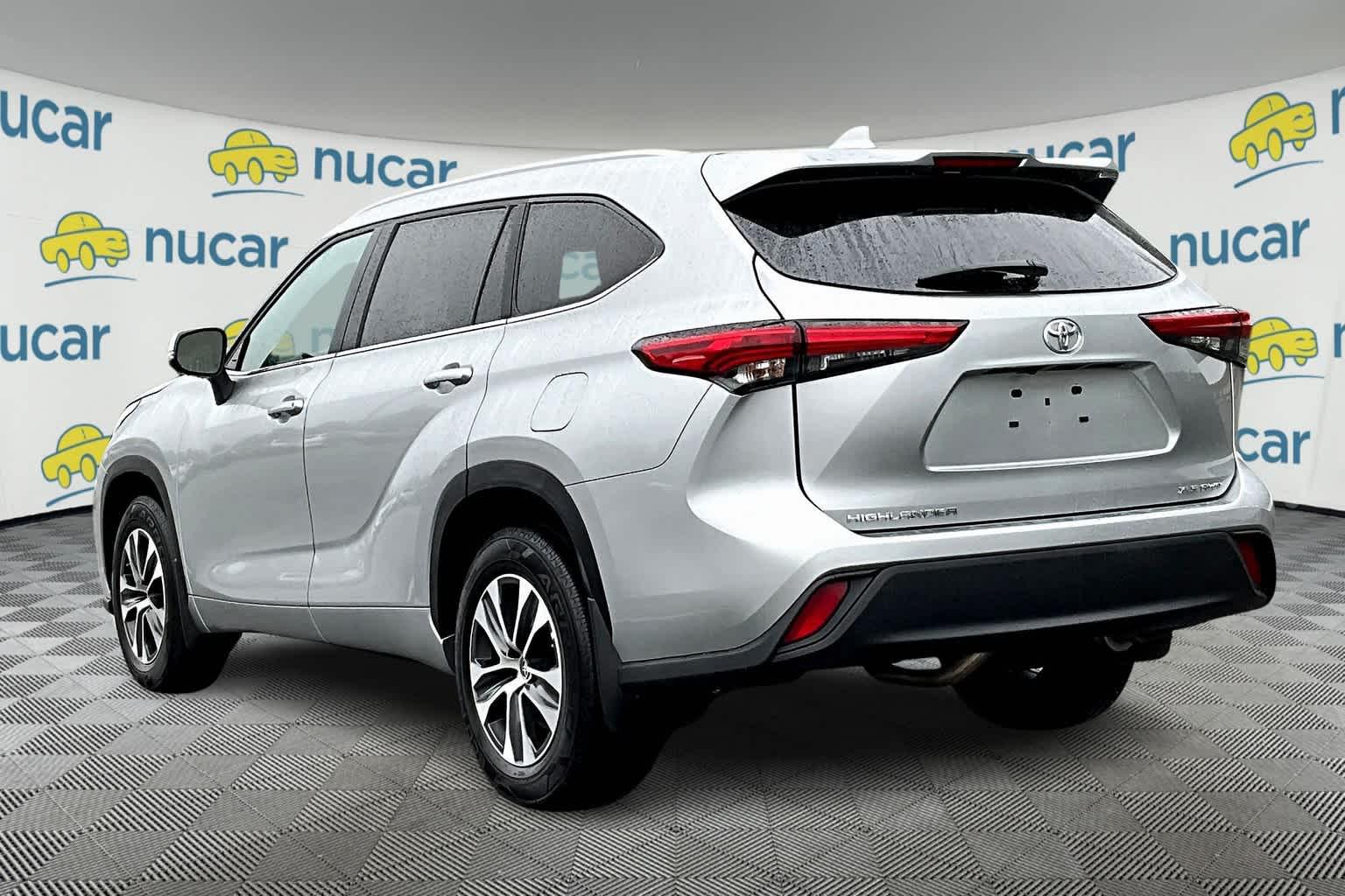 2023 Toyota Highlander XLE - Photo 4