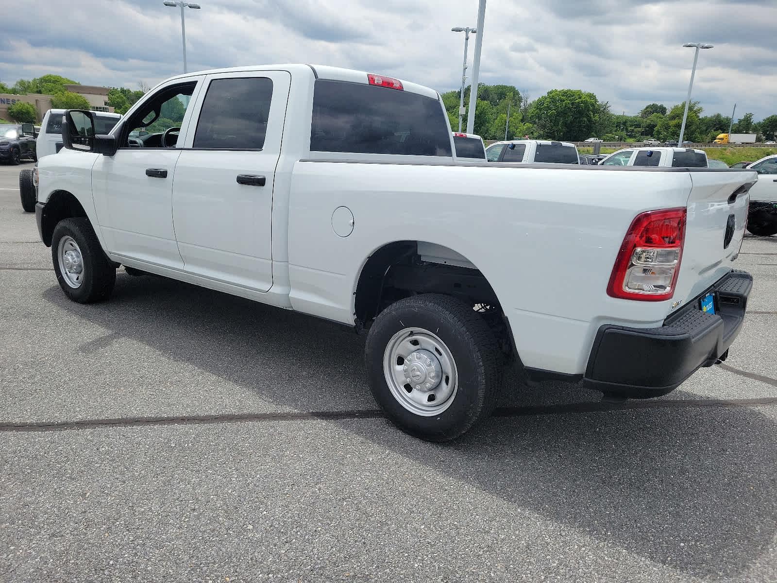 2024 Ram 2500 Tradesman 4x4 Crew Cab 64 Box - Photo 3