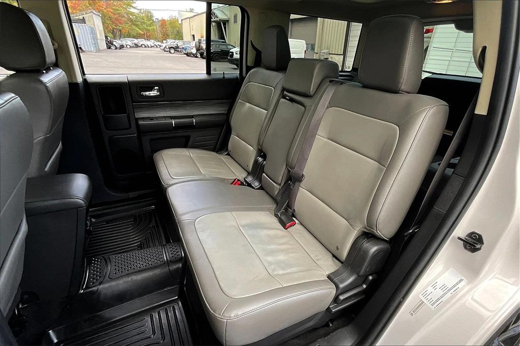 2019 Ford Flex SEL - Photo 15