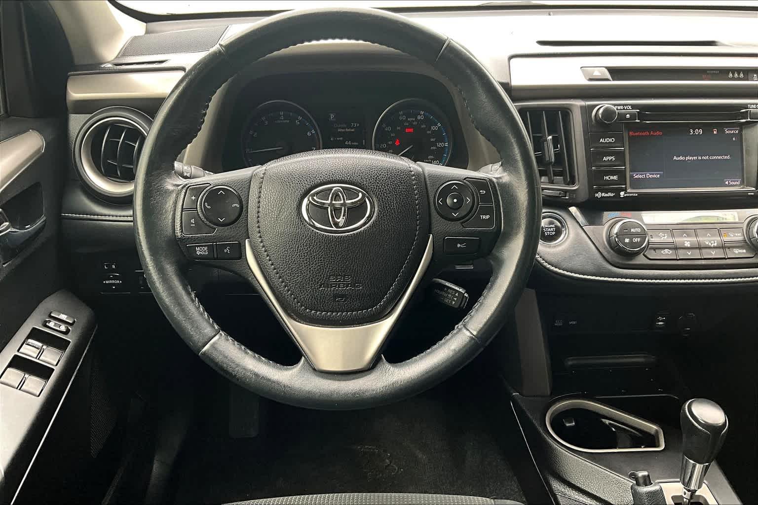 2018 Toyota RAV4 XLE - Photo 17