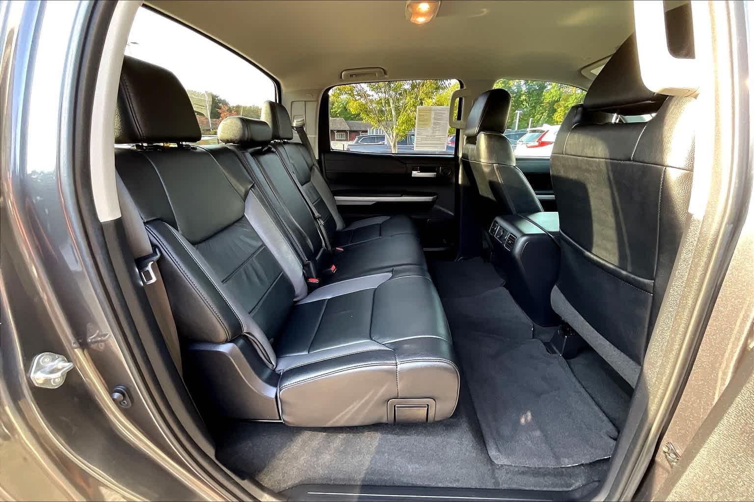 2019 Toyota Tundra Limited CrewMax 5.5 Bed 5.7L - Photo 24