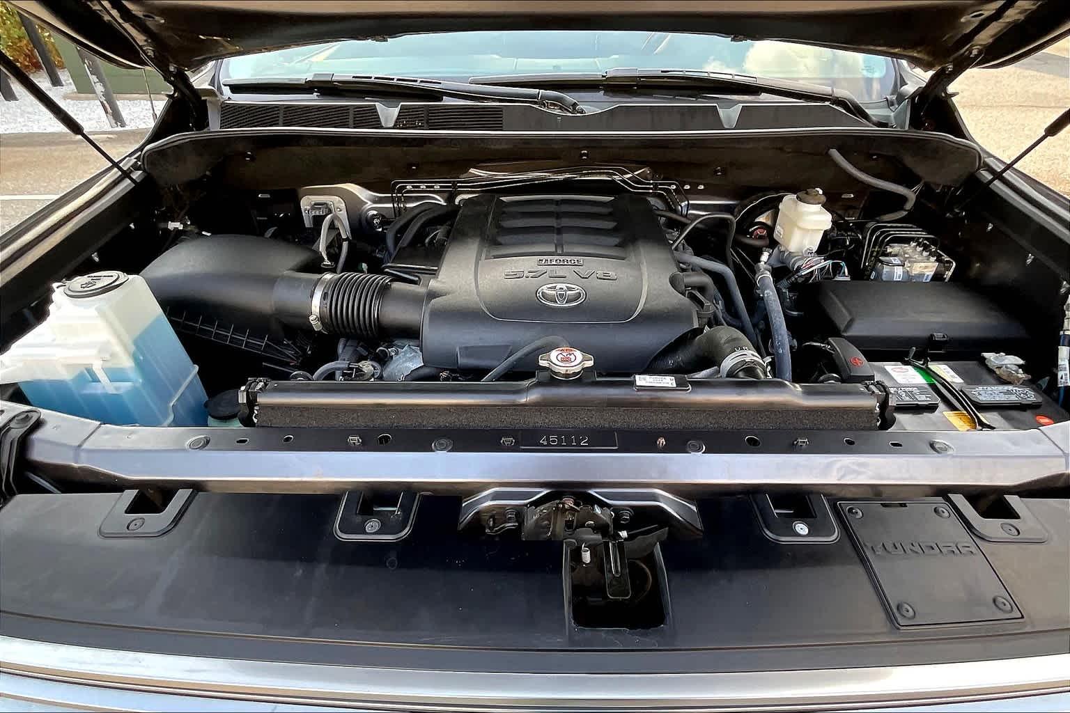 2019 Toyota Tundra Limited CrewMax 5.5 Bed 5.7L - Photo 35