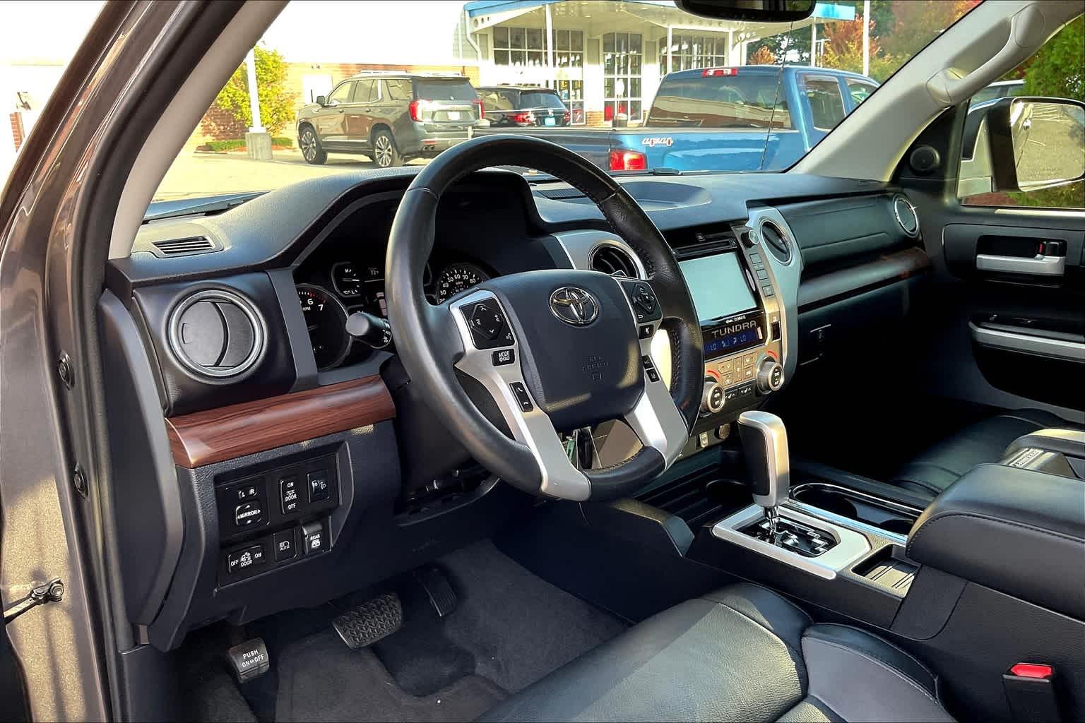 2019 Toyota Tundra Limited CrewMax 5.5 Bed 5.7L - Photo 9