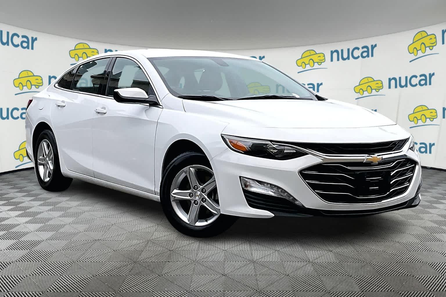 2022 Chevrolet Malibu LT - Photo 1