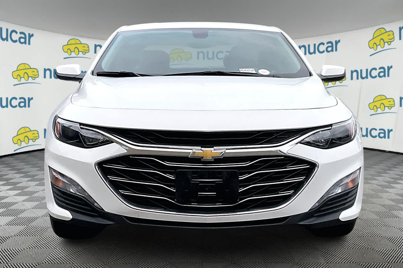 2022 Chevrolet Malibu LT - Photo 2